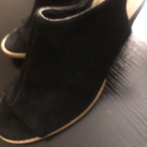 Very Volatile Women Black suede sandals